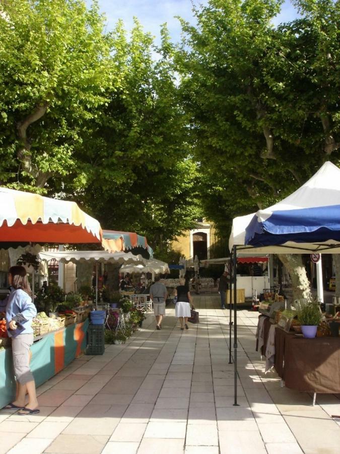 Au Coeur De La Ville Bandol Exterior foto