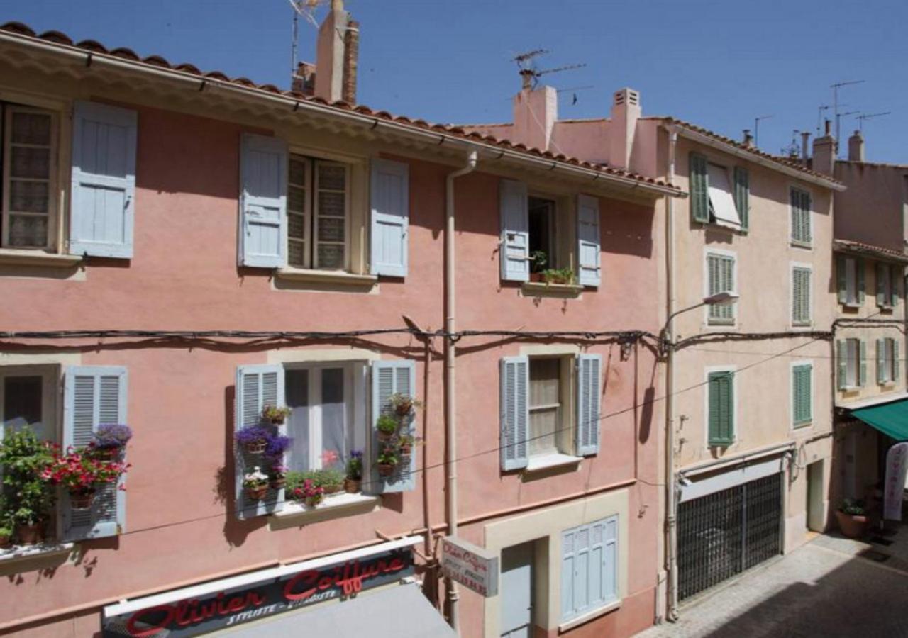 Au Coeur De La Ville Bandol Exterior foto